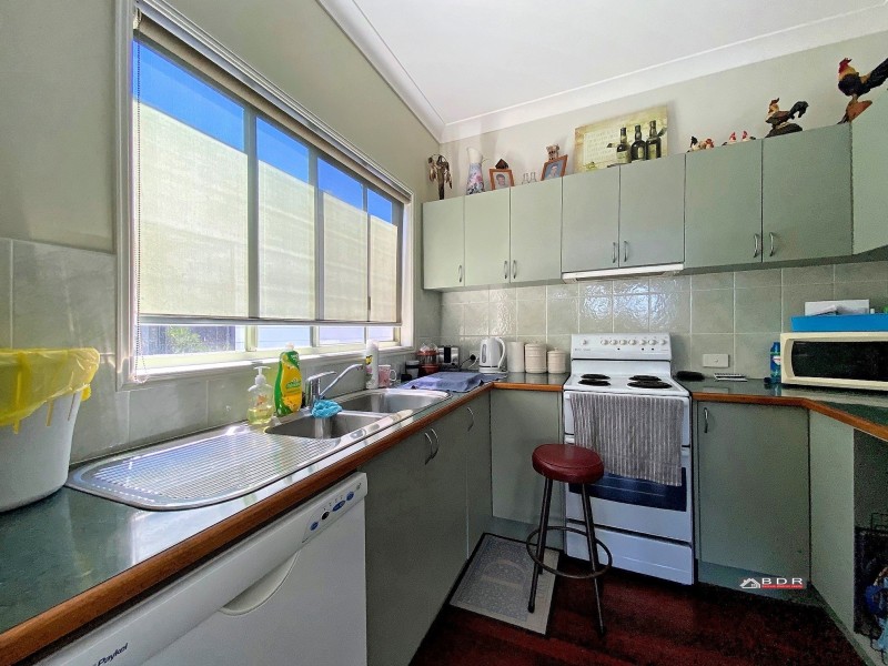 11 Jacqueline Dr, Pacific Haven QLD 4659