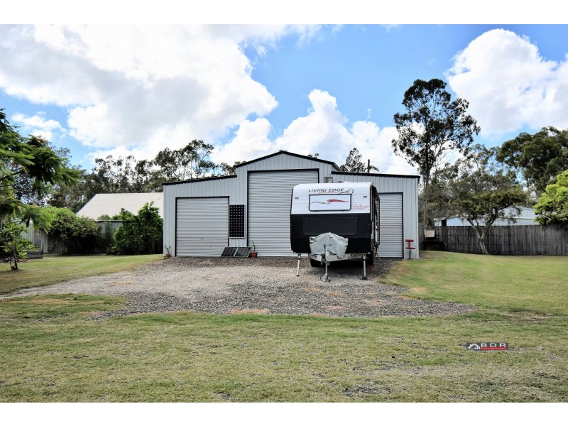 11 Jacqueline Dr, Pacific Haven QLD 4659