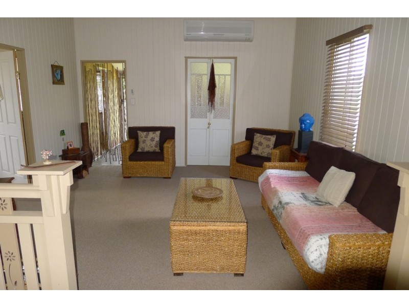 27 Union Street, Torbanlea QLD 4662