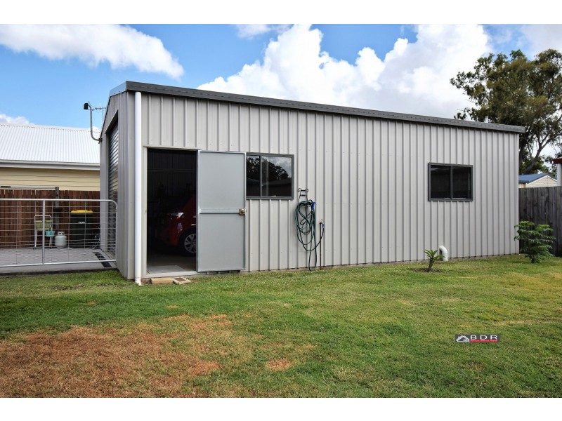 11 Annie Street, Howard QLD 4659