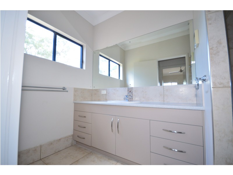 148 Pacific Haven Cct, Pacific Haven QLD 4659