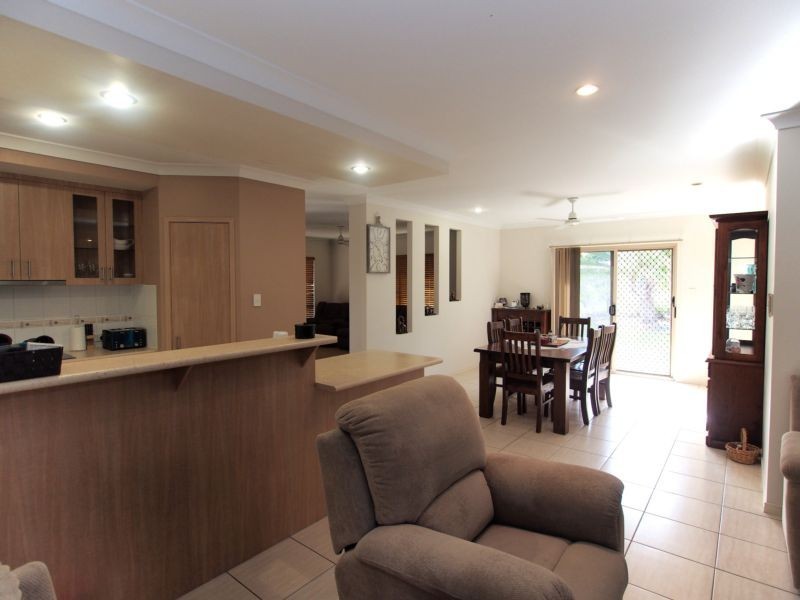 11 Jarrah crt, Burrum Heads QLD 4659
