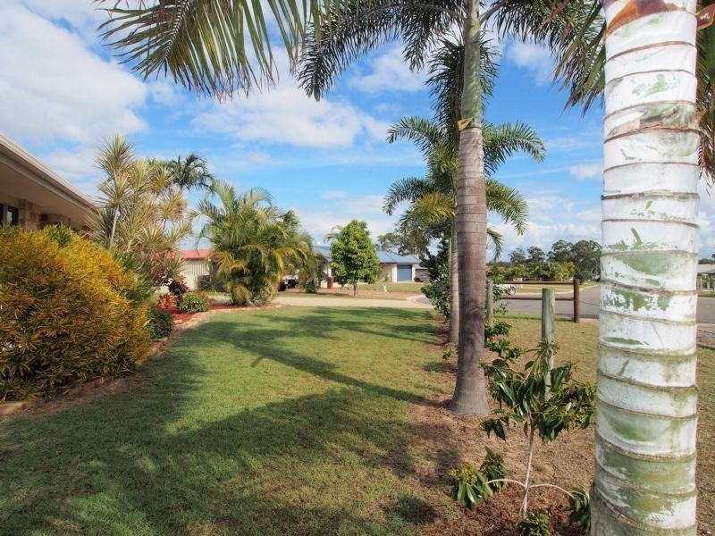11 Jarrah crt, Burrum Heads QLD 4659