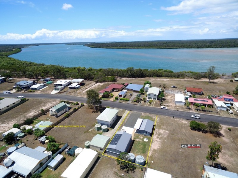 11 Watkins Street, Buxton QLD 4660