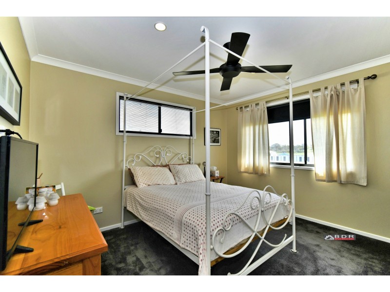 27 Watkins Street, Buxton QLD 4660