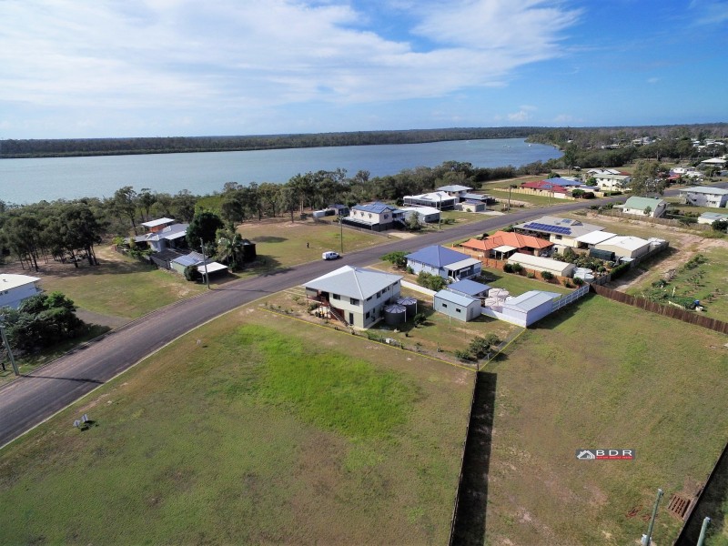 27 Watkins Street, Buxton QLD 4660
