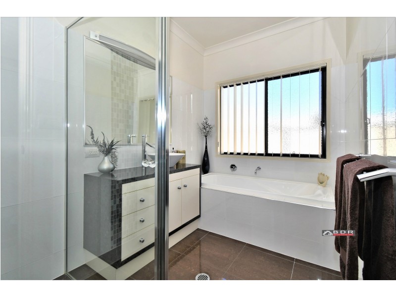 4 Cheellii Court, Burrum Heads QLD 4659