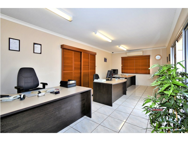 25 Blacksmith Court, Doolbi QLD 4660