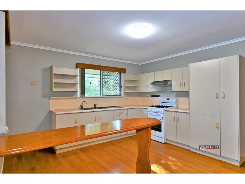 10 Newcastle Street, Burrum Town QLD 4659