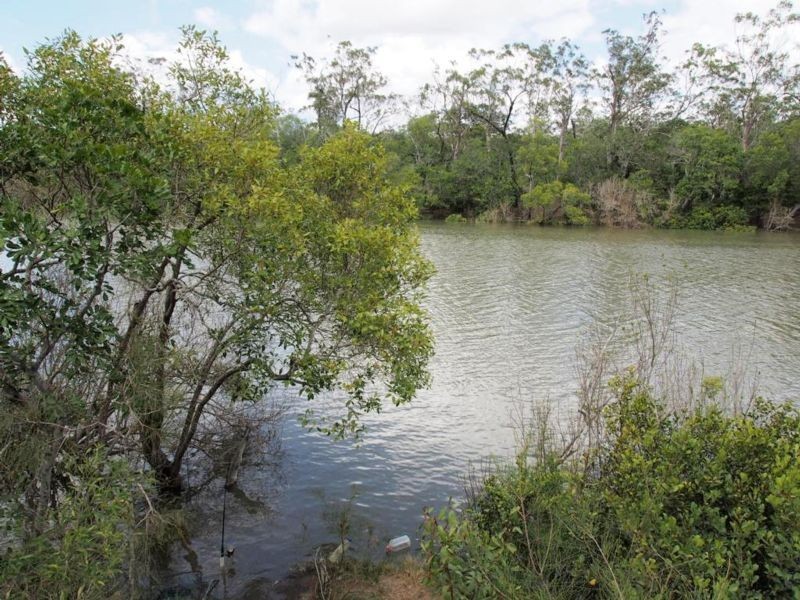 16 Island Close, Pacific Haven QLD 4659