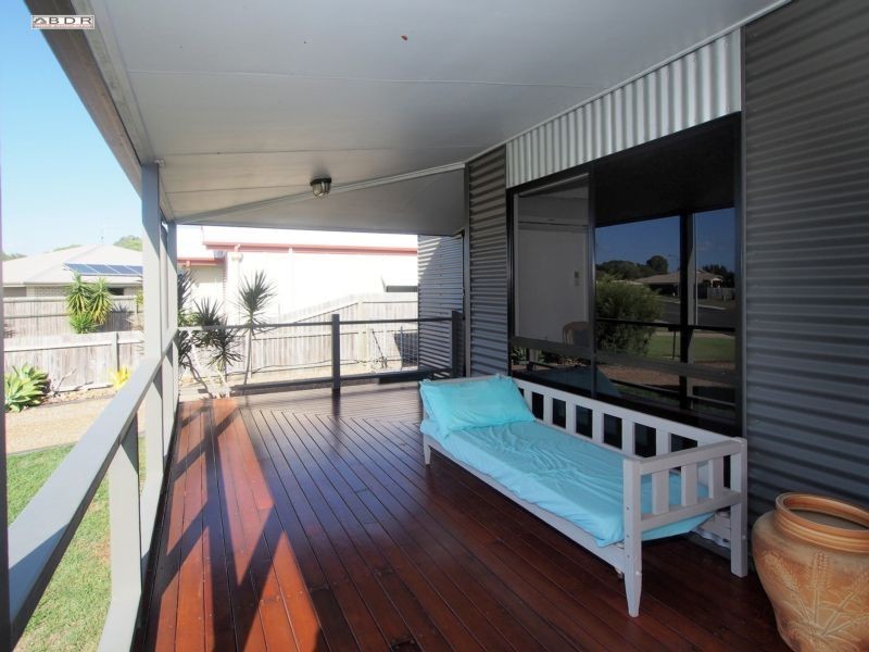 5 Lakes Boulevard, Burrum Heads QLD 4659