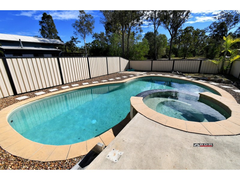 6 Dreamtime Ave, Burrum Heads QLD 4659