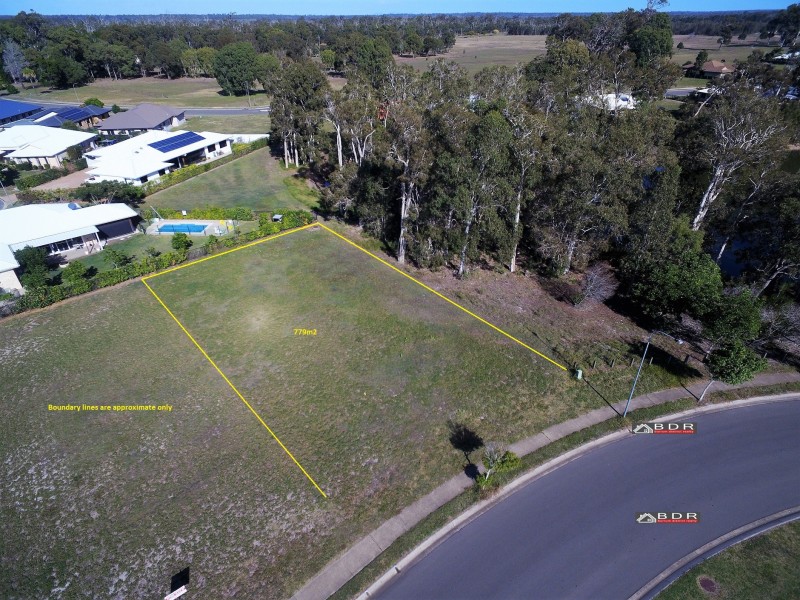 32 Barramundi Drive, Burrum Heads QLD 4659