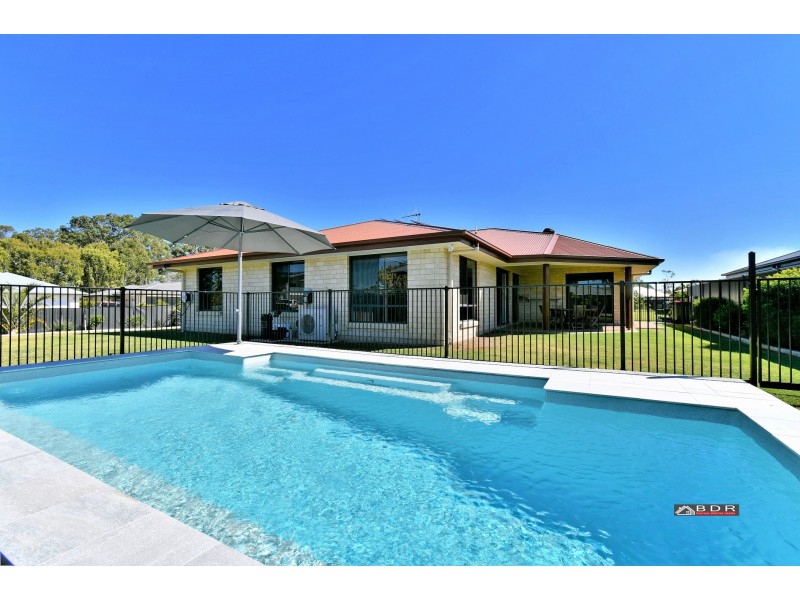 1 Cowrie Crt, Burrum Heads QLD 4659