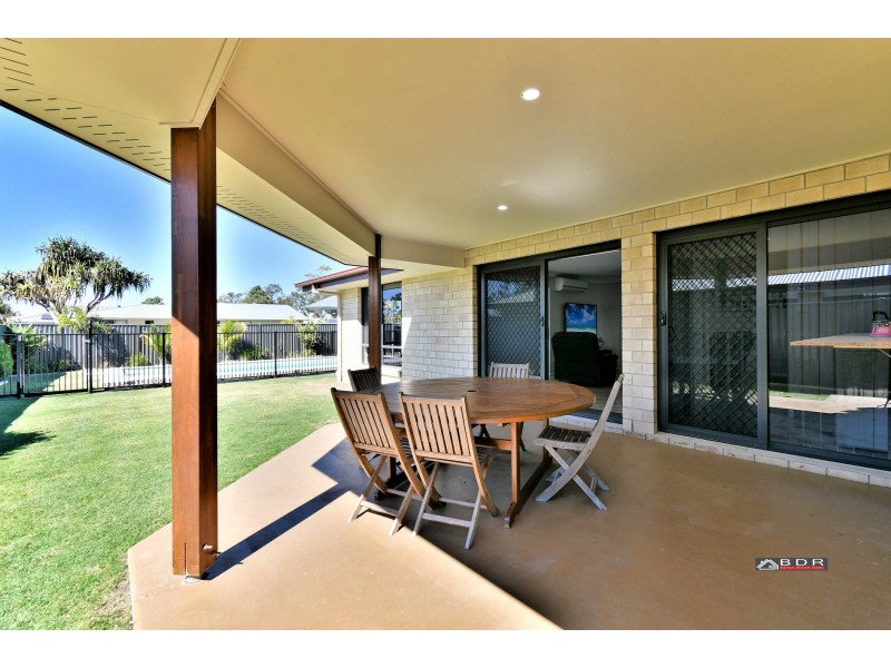 1 Cowrie Crt, Burrum Heads QLD 4659