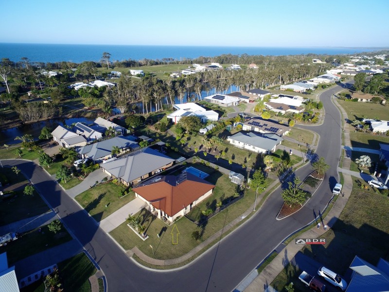 1 Cowrie Crt, Burrum Heads QLD 4659