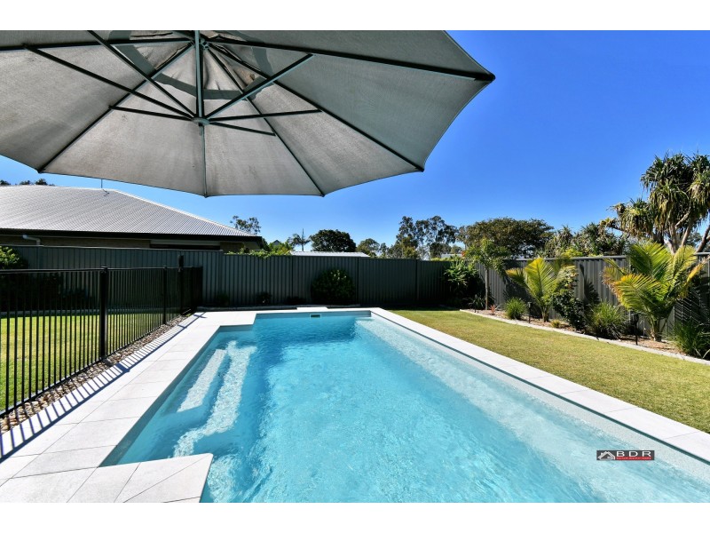 1 Cowrie Crt, Burrum Heads QLD 4659