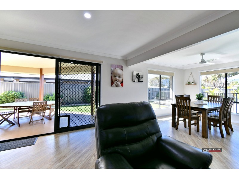 1 Cowrie Crt, Burrum Heads QLD 4659