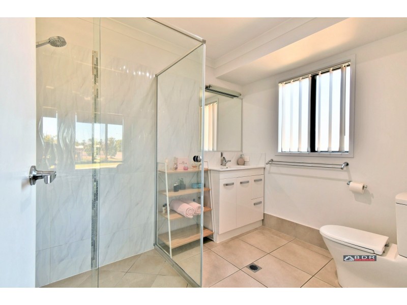 1 Cowrie Crt, Burrum Heads QLD 4659