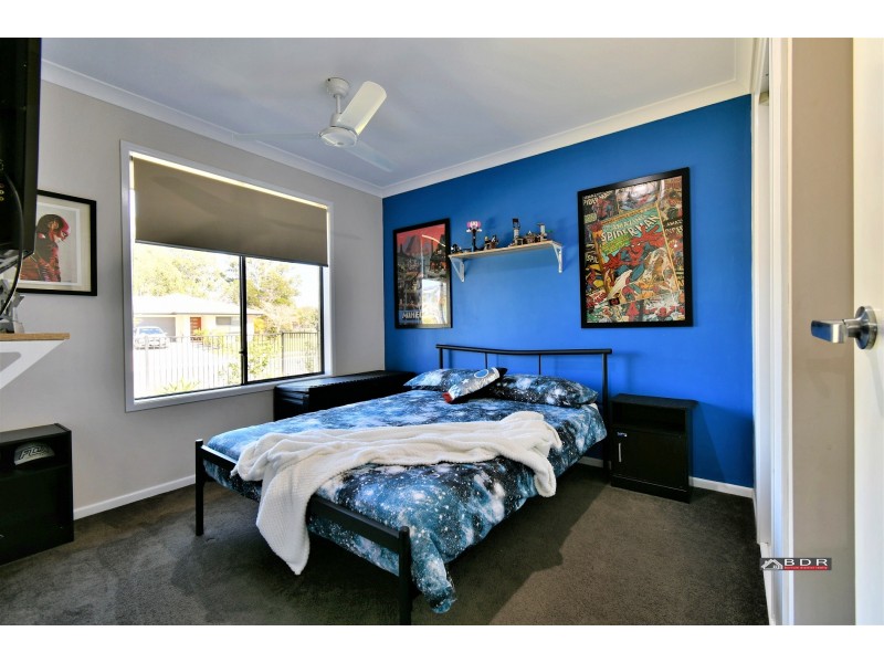 1 Cowrie Crt, Burrum Heads QLD 4659