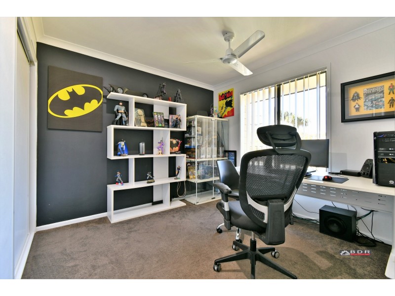 1 Cowrie Crt, Burrum Heads QLD 4659