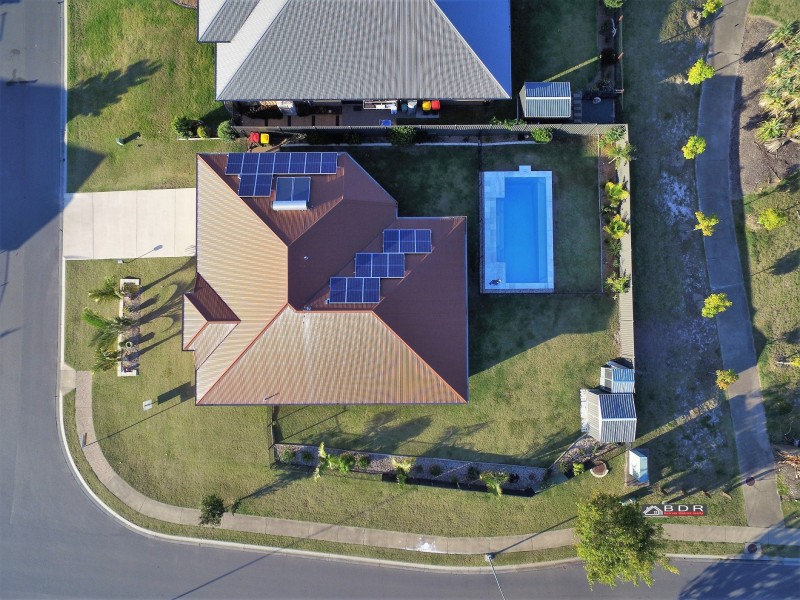 1 Cowrie Crt, Burrum Heads QLD 4659