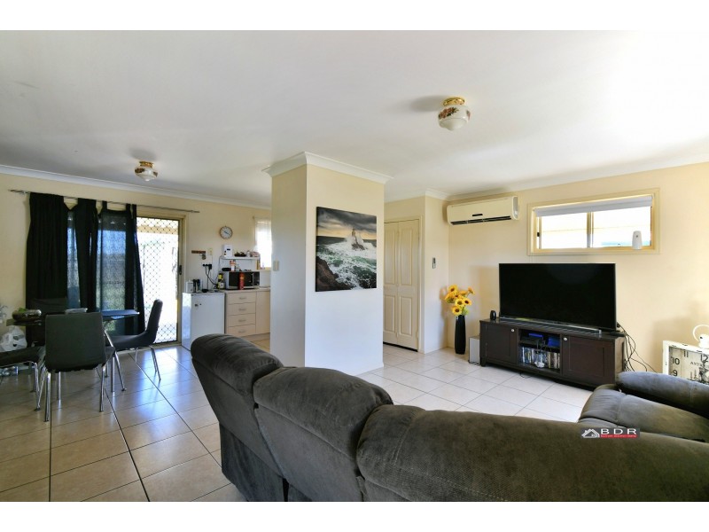 11 Beach Dr, Burrum Heads QLD 4659