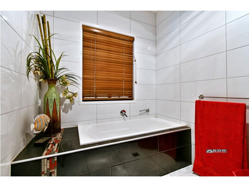 32-34 South Heath Road, Burrum River QLD 4659