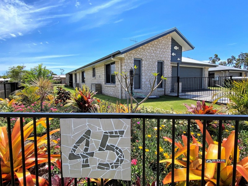 45 Sirenia Dr, Burrum Heads QLD 4659