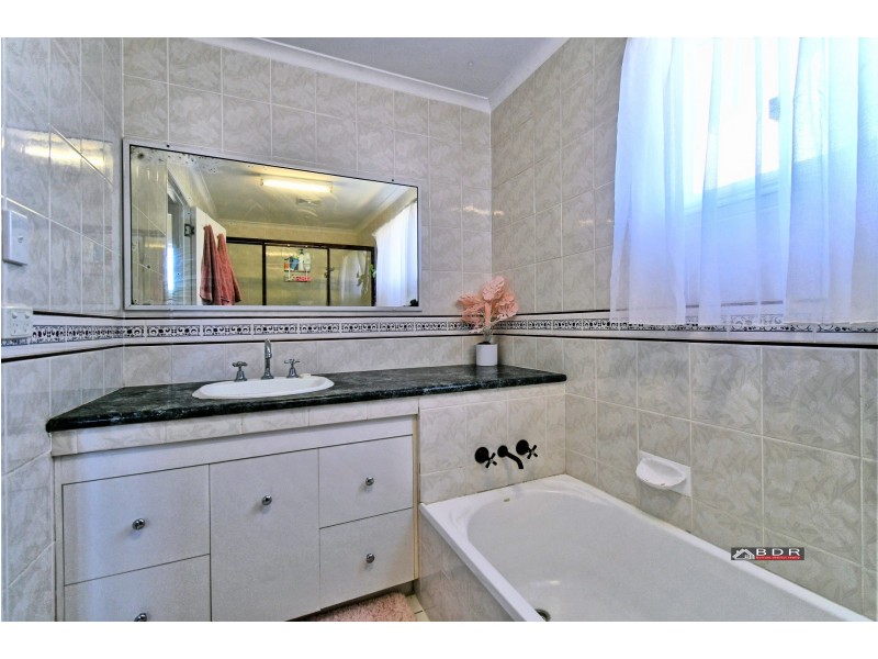 35 Orchid Drive, Burrum Heads QLD 4659