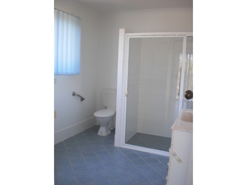 25 Ranch Park Drive, Pacific Haven QLD 4659