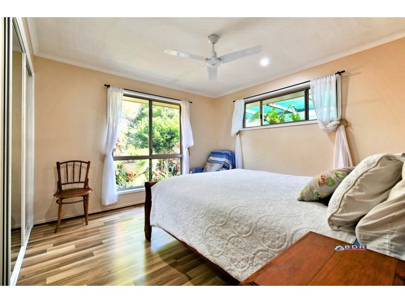 32 Riverview Drive, Burrum Heads QLD 4659