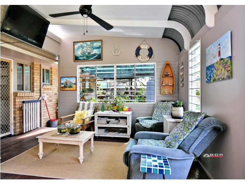 32 Riverview Drive, Burrum Heads QLD 4659