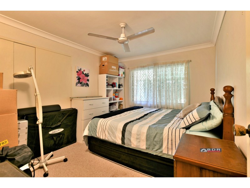 1 Brenda Court, Torbanlea QLD 4662