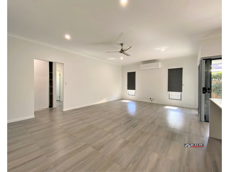 8/18 Hoffman Street, Burrum Heads QLD 4659