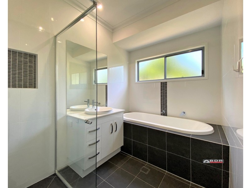 8/18 Hoffman Street, Burrum Heads QLD 4659