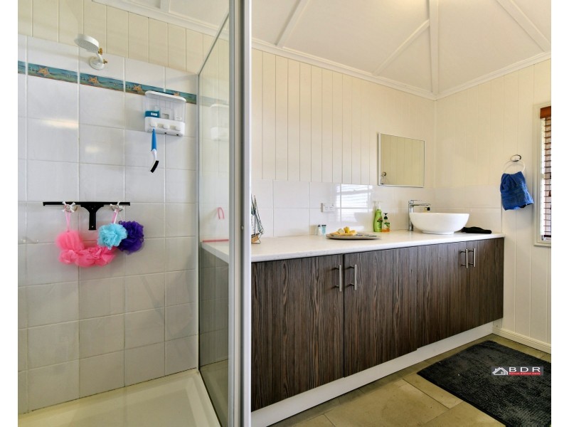 26 Watkins Street, Buxton QLD 4660