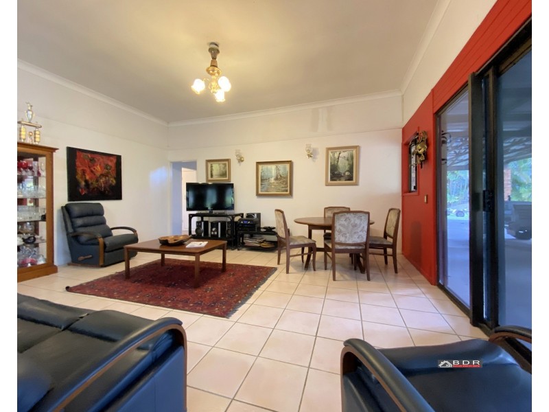 57-59 James St, Howard QLD 4659