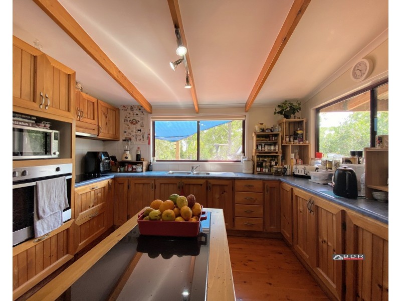 32 Lake View Drive, Apple Tree Creek QLD 4660