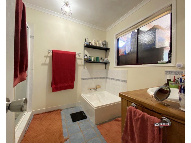 32 Lake View Drive, Apple Tree Creek QLD 4660