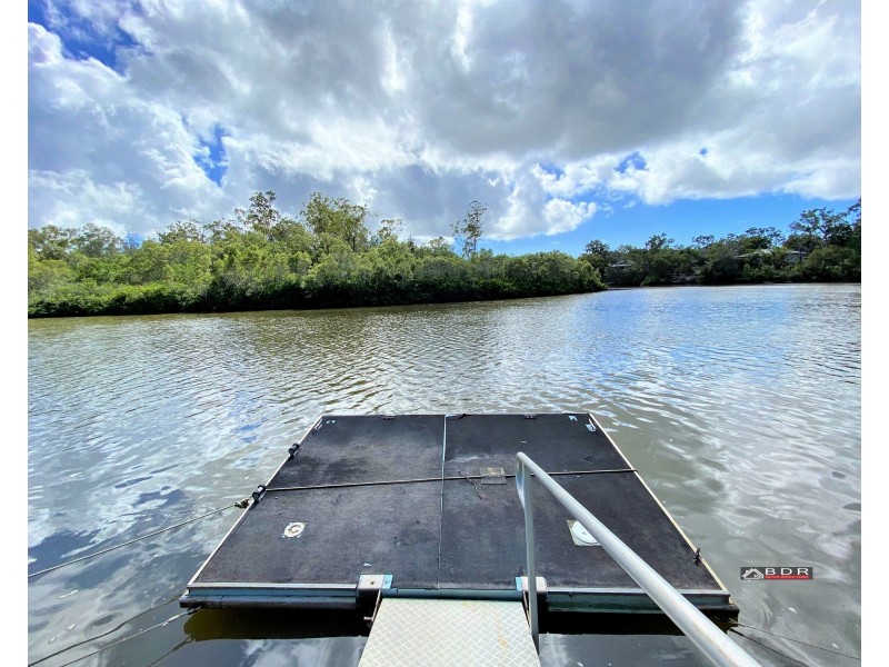 9 Island Close, Pacific Haven QLD 4659