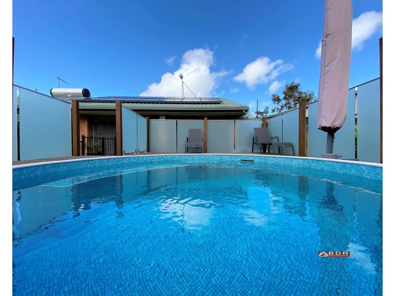 9 Island Close, Pacific Haven QLD 4659