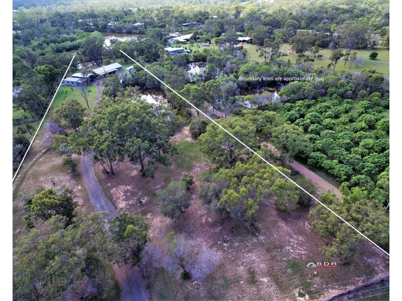 9 Island Close, Pacific Haven QLD 4659