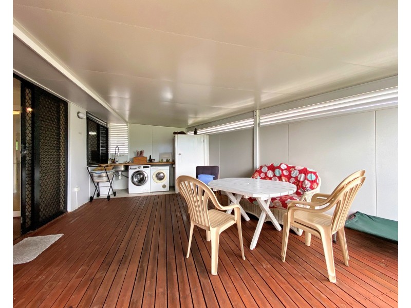 35 Mary St, Howard QLD 4659