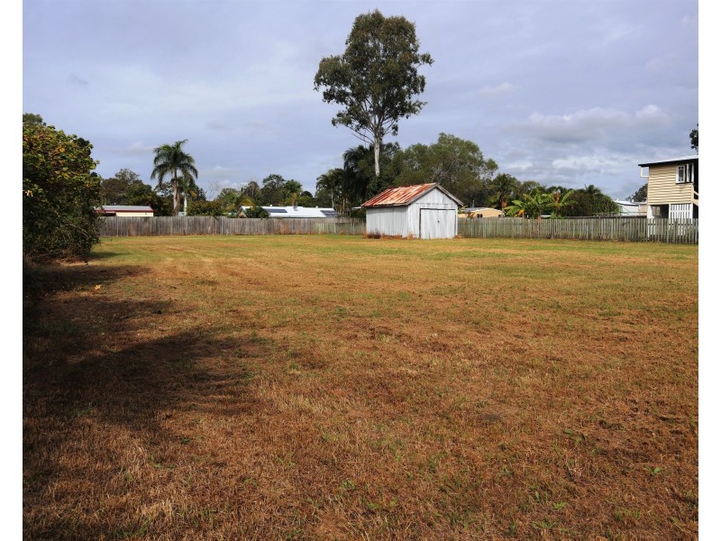 26 King St, Howard QLD 4659
