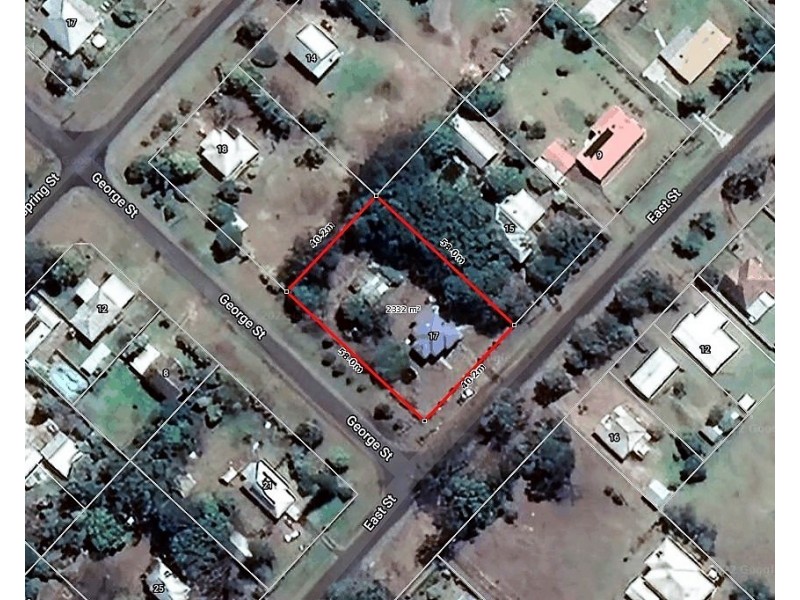 19 East St, Howard QLD 4659