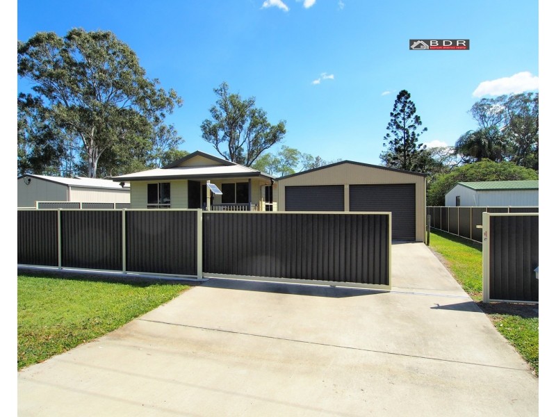 33 East Street, Howard QLD 4659