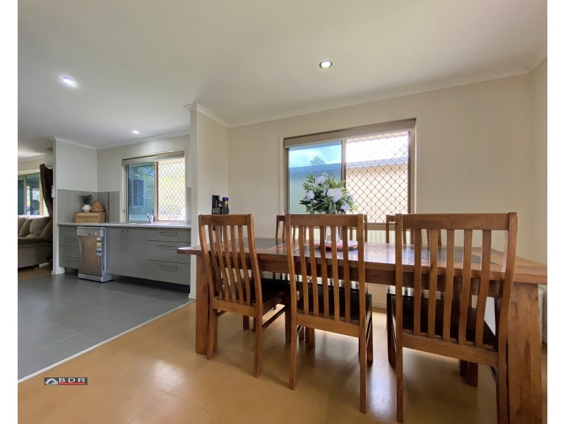 33 East Street, Howard QLD 4659