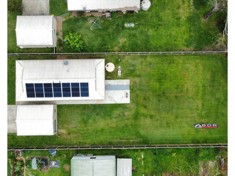 33 East Street, Howard QLD 4659