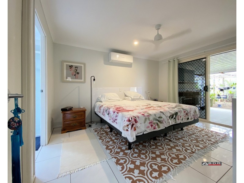 73 Beach Drive, Burrum Heads QLD 4659